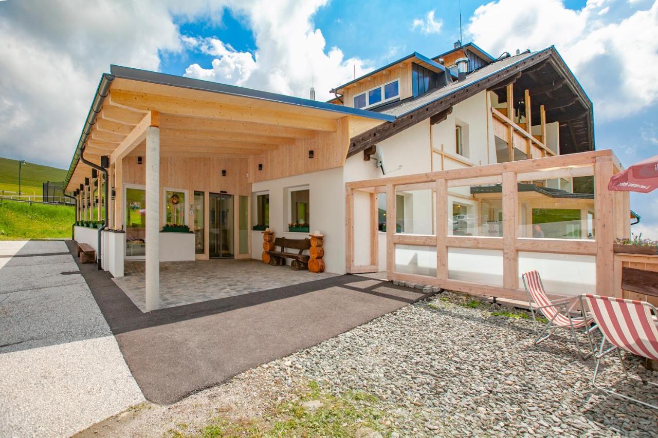 Kinderhotel Schneekonig Patergassen Exterior photo